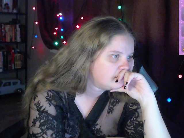 alicepussy live cam on BongaCams