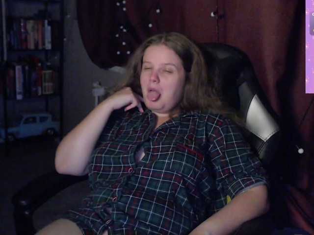alicepussy live cam on BongaCams
