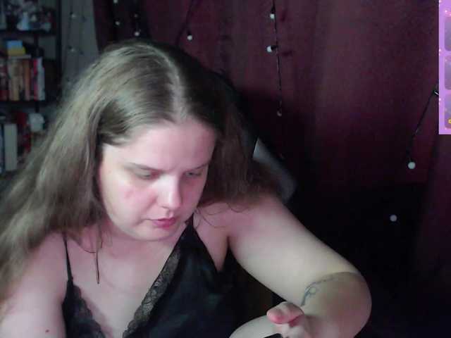 alicepussy live cam on BongaCams