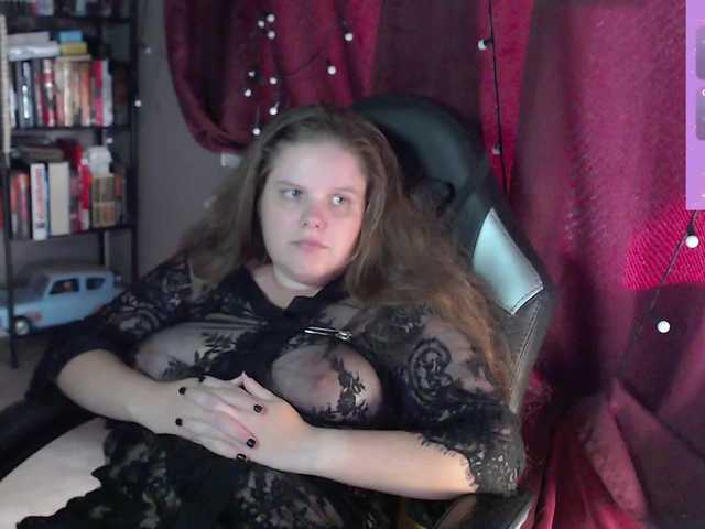 alicepussy live cam on BongaCams