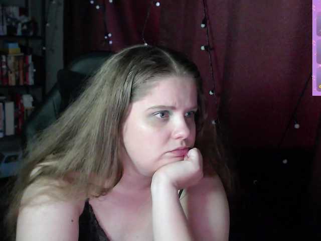 alicepussy live cam on BongaCams