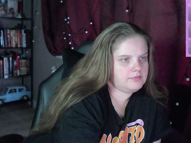 alicepussy live cam on BongaCams