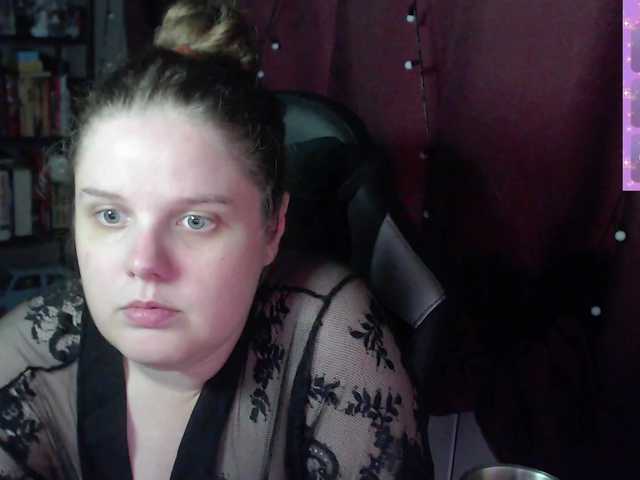 alicepussy live cam on BongaCams