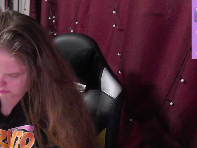 alicepussy live cam on BongaCams