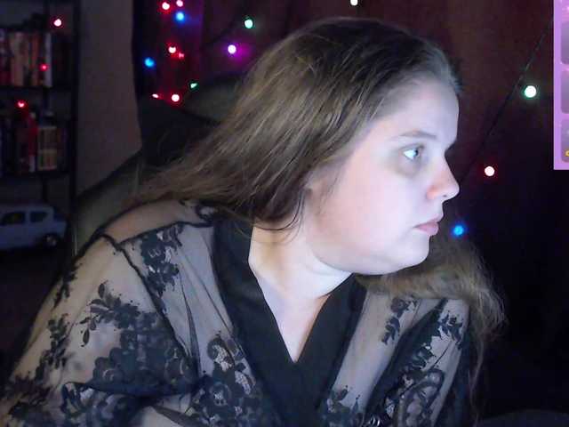 alicepussy live cam on BongaCams