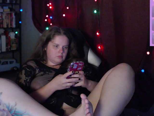 alicepussy live cam on BongaCams