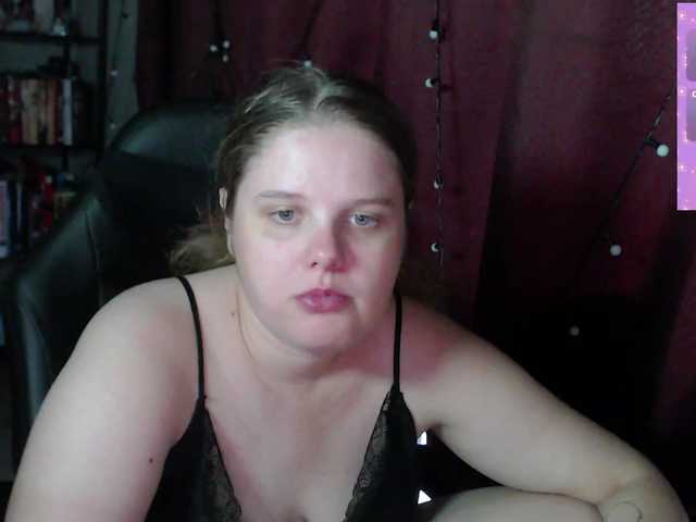 alicepussy live cam on BongaCams