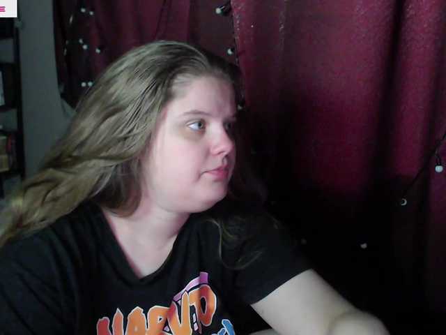 alicepussy live cam on BongaCams