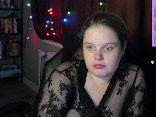 alicepussy live cam on BongaCams