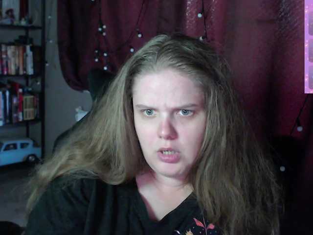 alicepussy live cam on BongaCams