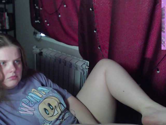 alicepussy live cam on BongaCams