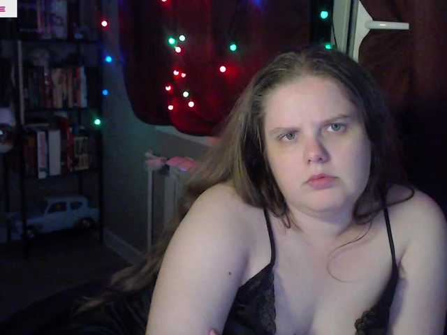 alicepussy live cam on BongaCams