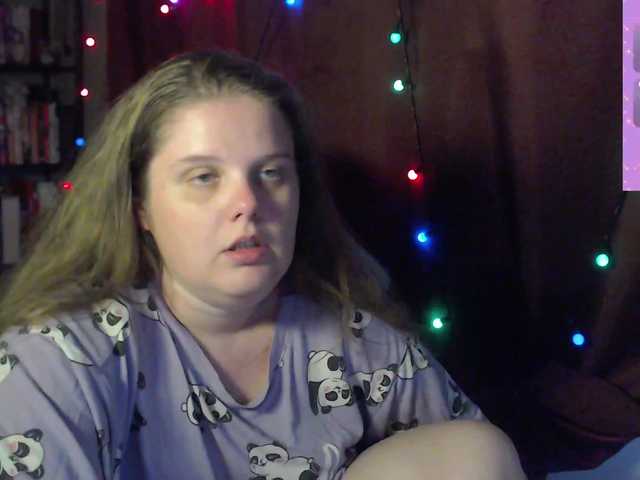 alicepussy live cam on BongaCams