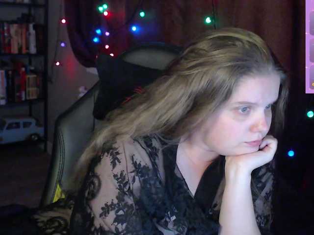 alicepussy live cam on BongaCams