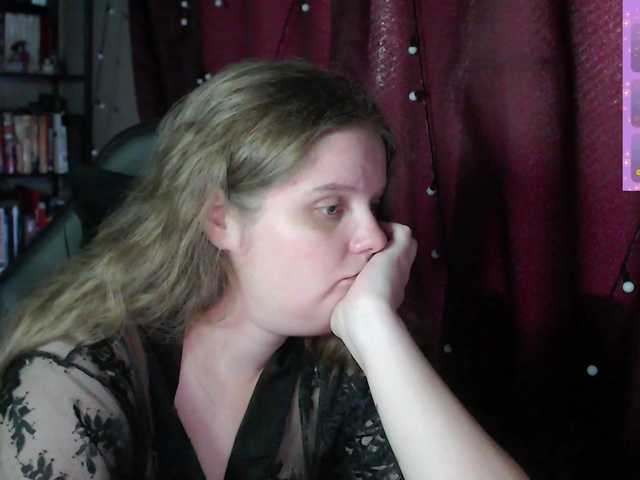 alicepussy live cam on BongaCams