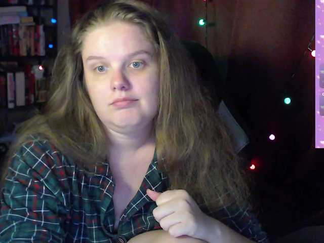 alicepussy live cam on BongaCams