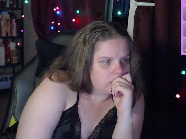 alicepussy live cam on BongaCams
