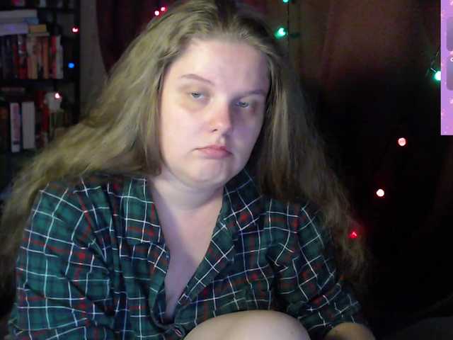 alicepussy live cam on BongaCams