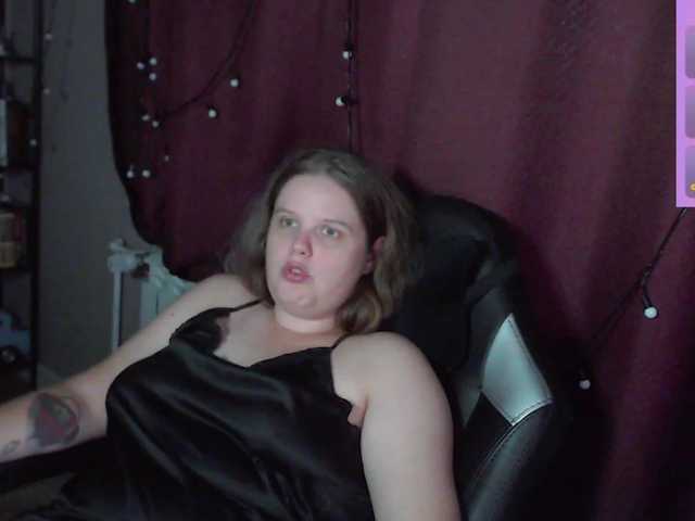 alicepussy live cam on BongaCams