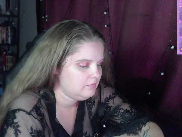 alicepussy live cam on BongaCams