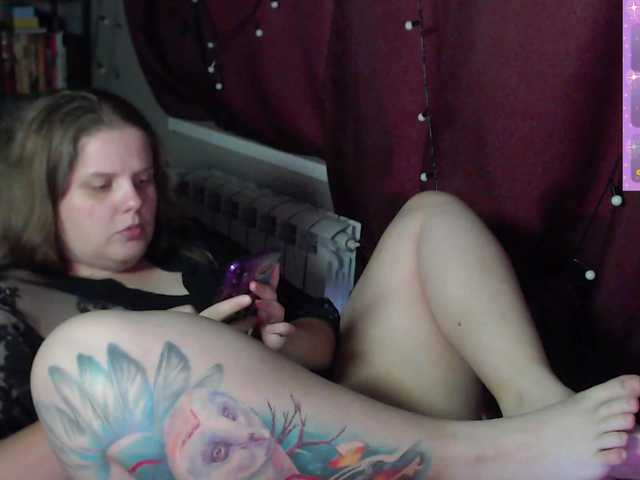 alicepussy live cam on BongaCams
