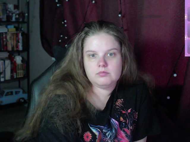 alicepussy live cam on BongaCams