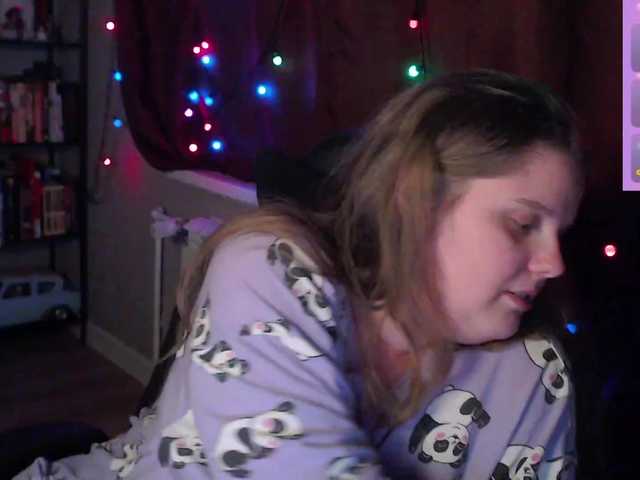 alicepussy live cam on BongaCams