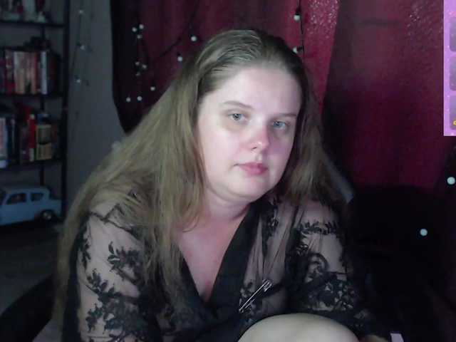alicepussy live cam on BongaCams
