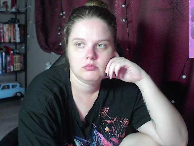 alicepussy live cam on BongaCams