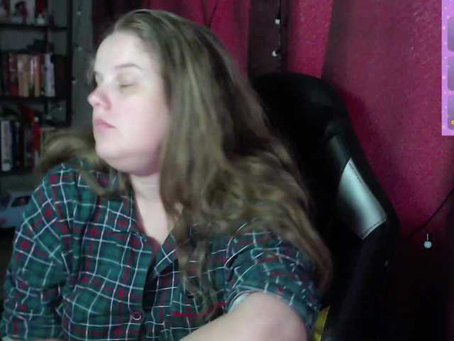 alicepussy live cam on BongaCams