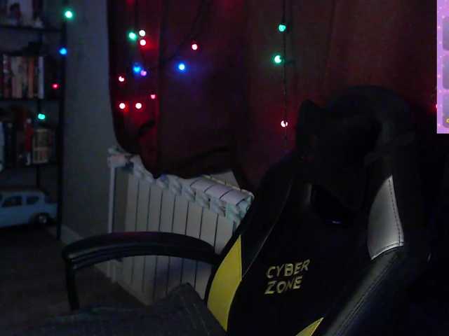 alicepussy live cam on BongaCams