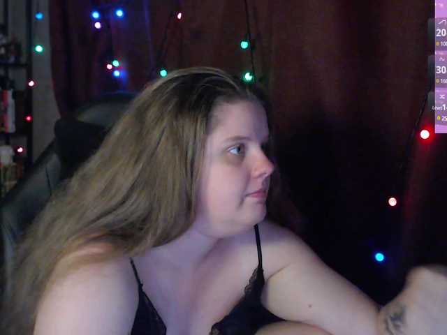 alicepussy live webcam show