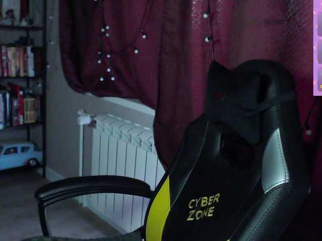 alicepussy live cam on BongaCams