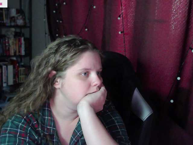 alicepussy live cam on BongaCams