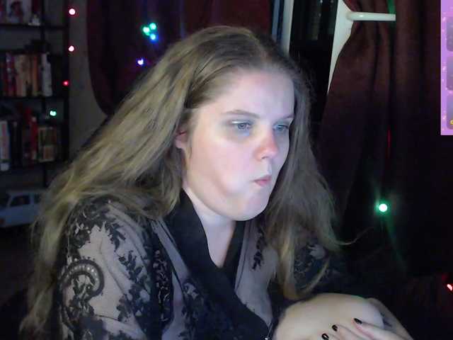 alicepussy live cam on BongaCams