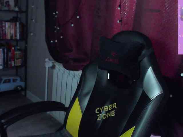 sweet_____cute webcam