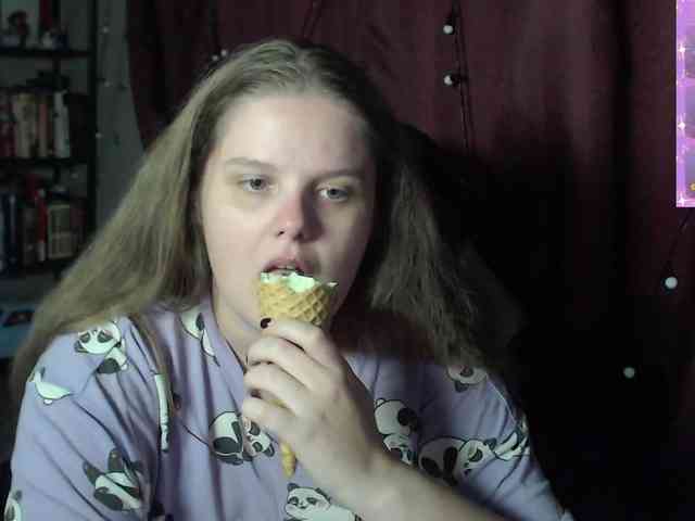 sweet_____cute webcam