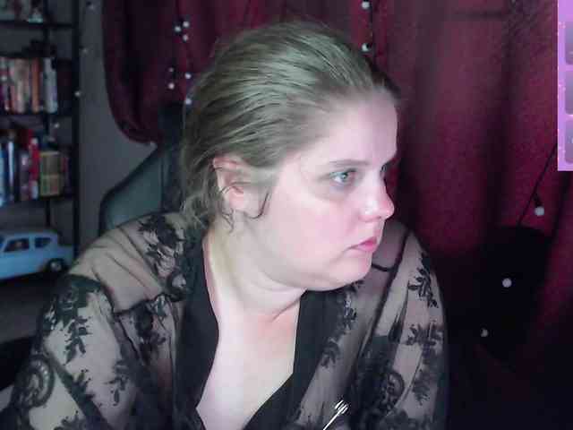 alicepussy Live Webcam on BongaCams