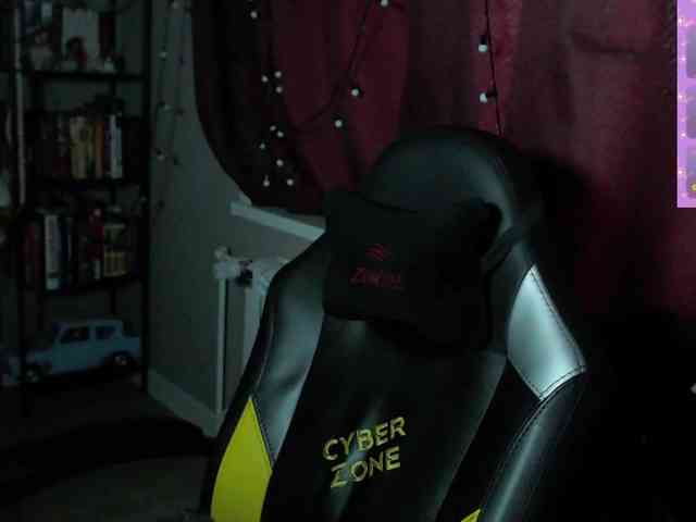 sweet_____cute webcam