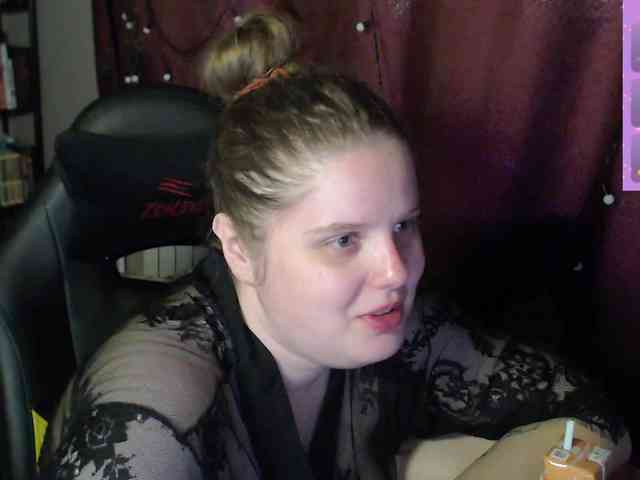 sweet_____cute webcam