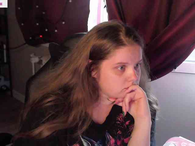 sweet_____cute webcam