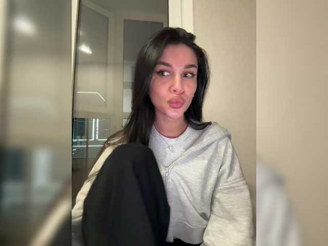 Helgapotakki's BongaCams show and profile