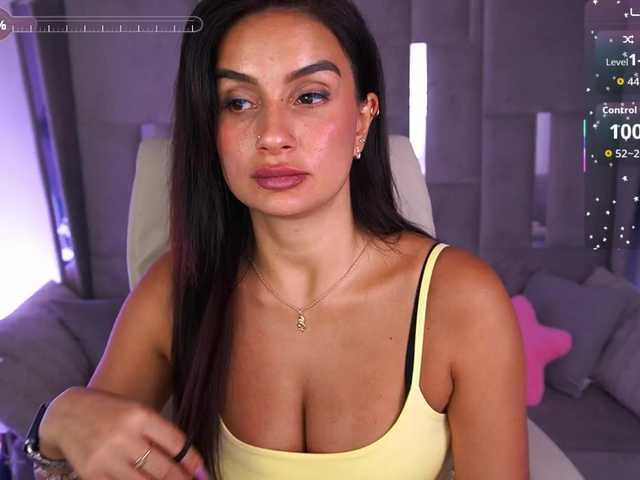 AnzhyTeqila live cam on BongaCams
