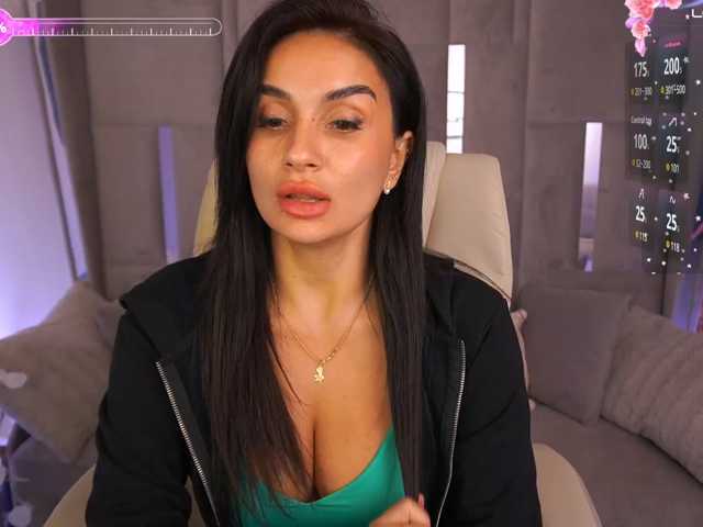 AnzhyTeqila live cam on BongaCams