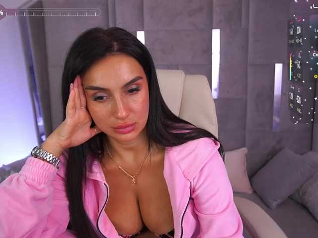 AnzhyTeqila live cam on BongaCams
