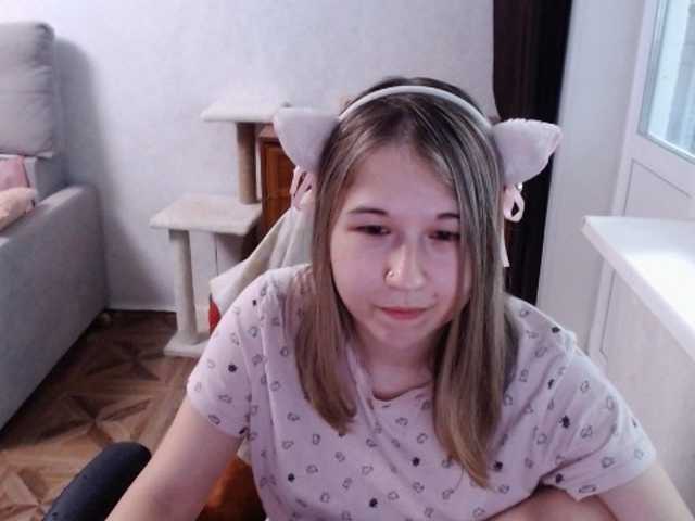 EmilyWay live cam on BongaCams