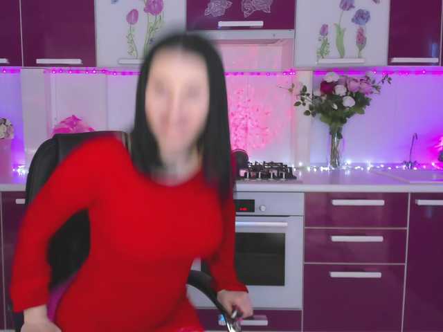 Olivija2020's BongaCams show and profile