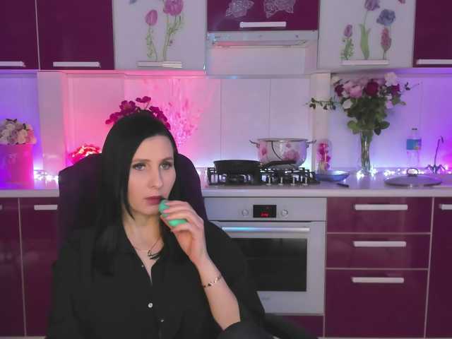 Olivija2020 live cam on BongaCams