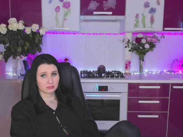 Olivija2020's BongaCams show and profile