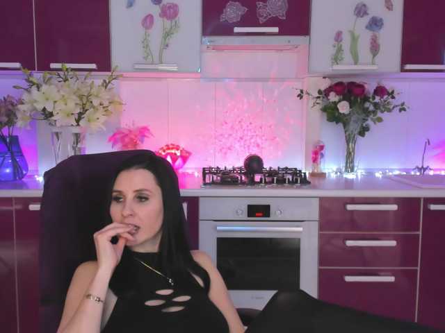 Olivija2020 live cam on BongaCams